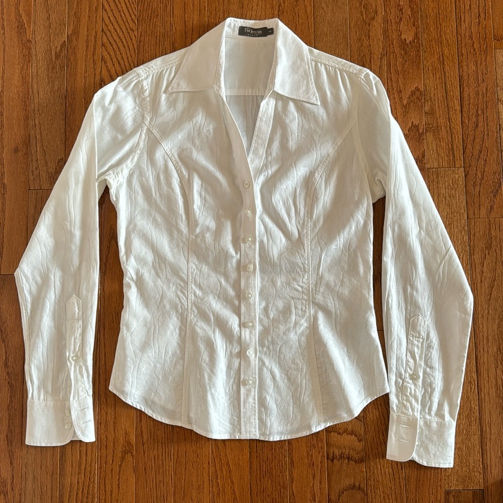 🎉TM Lewin- ButtonDown Shirt(Size 6)🎉